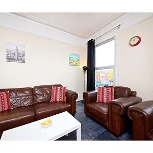 - Lawrence Road Aa1 Apartment