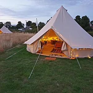 6 Guests - Bell Tent - Wood Stove - Views Holiday home Liverton